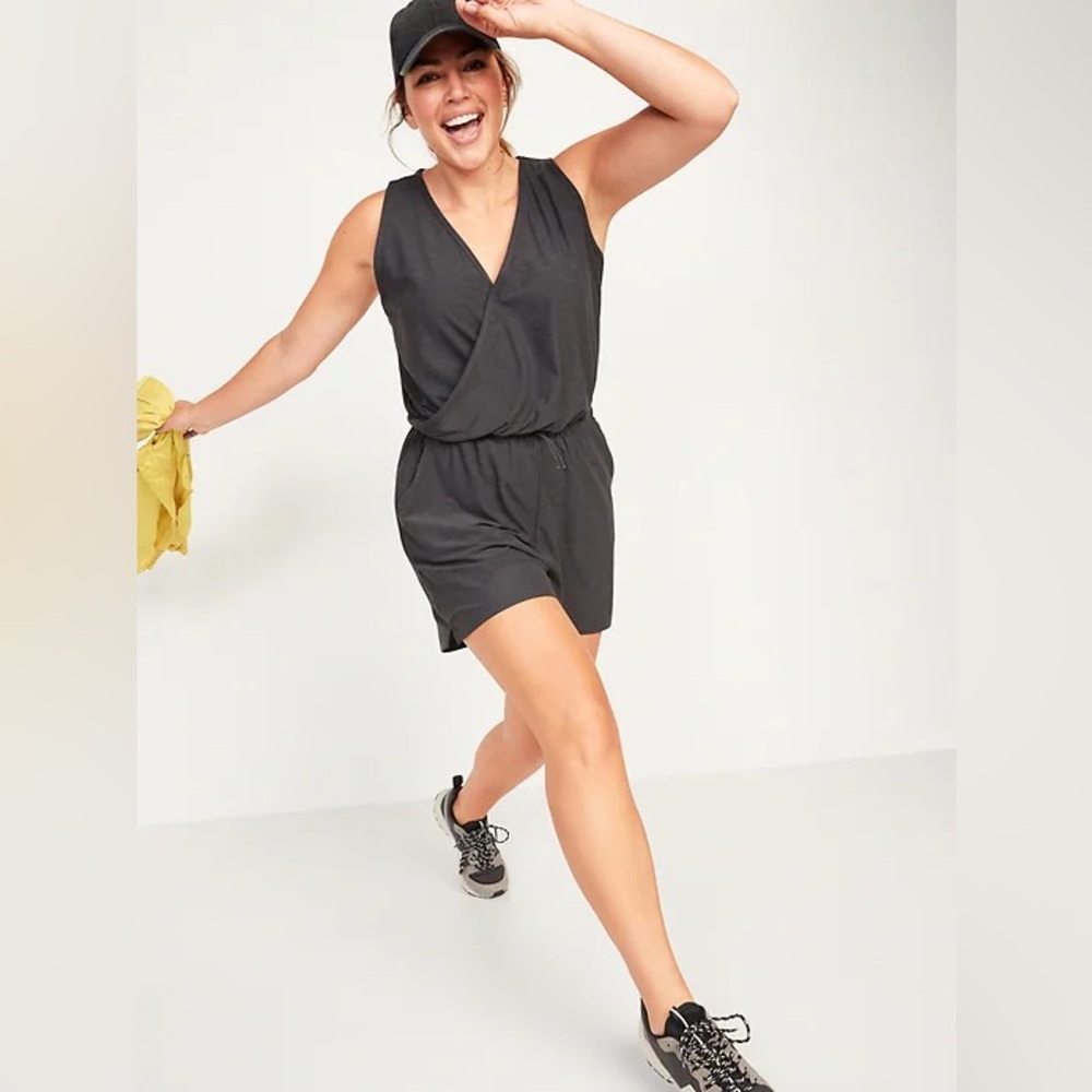 Old Navy Sleeveless Romper, XL